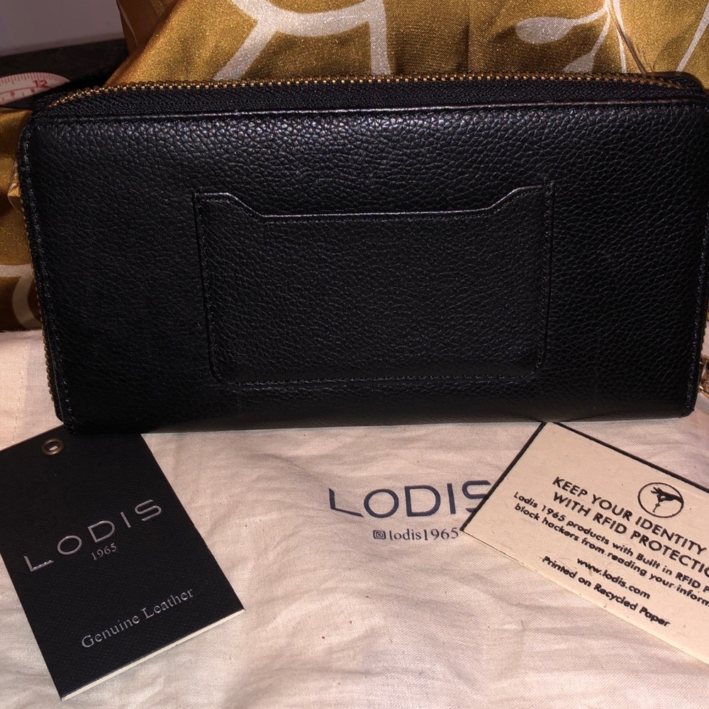 Lodis Leather Wallet.  Make an offer!! 🙂 - Picture 3 of 8
